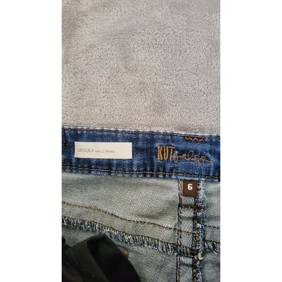 Kut from the Kloth Ursala Ankle Skinny Jeans - Picture 3 of 4